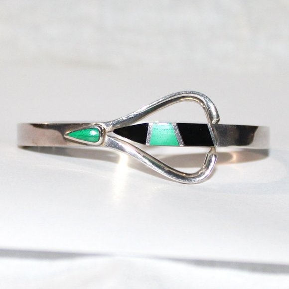 Taxco Jewelry - Vintage Taxco Sterling Silver Onyx & Malachite Bangle Bracelet 40 Grams